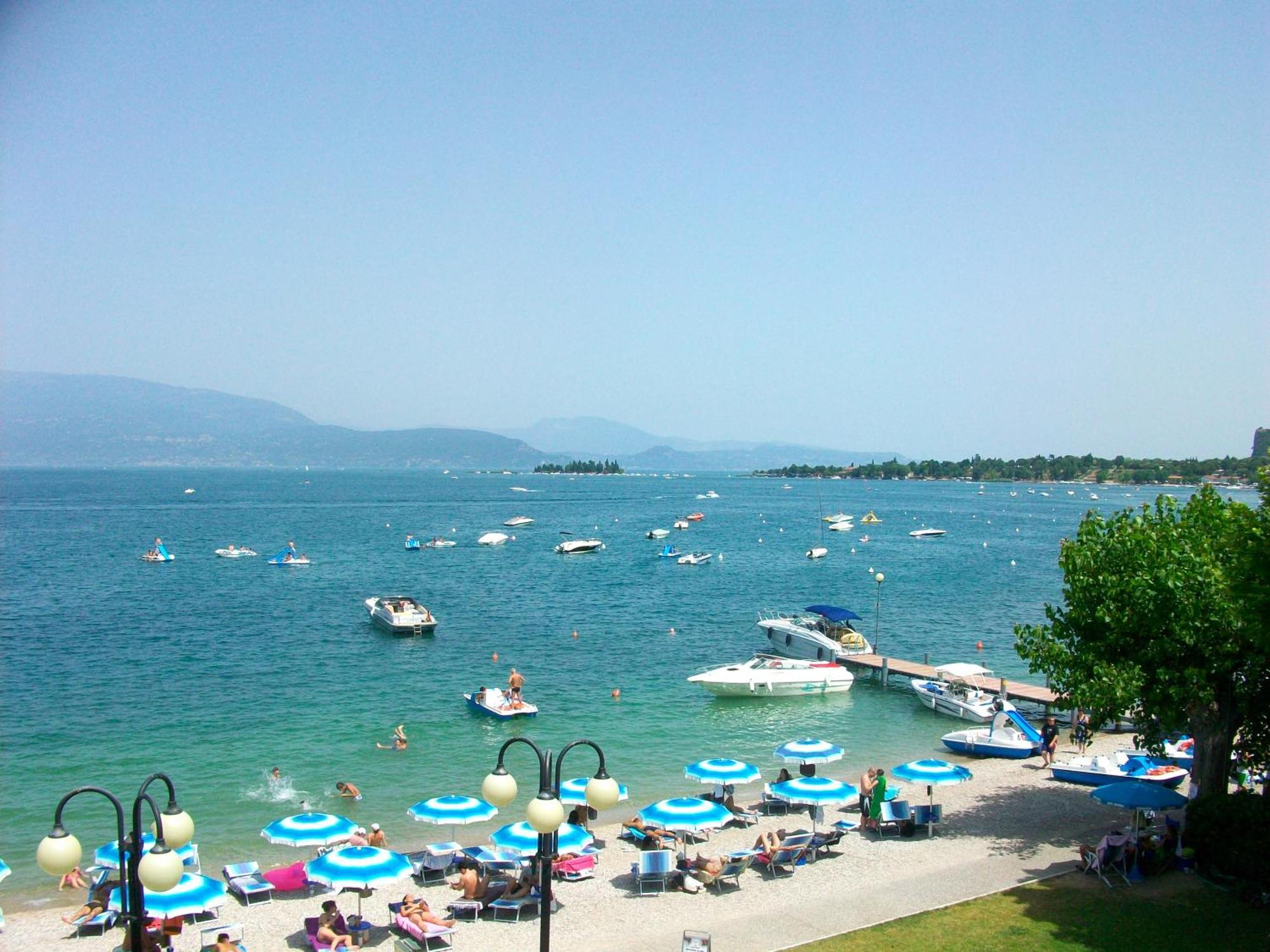Hotel La Romantica Manerba del Garda Exteriör bild