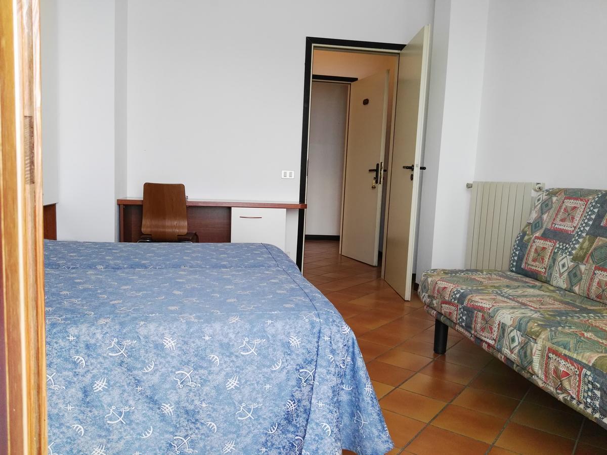 Hotel La Romantica Manerba del Garda Exteriör bild